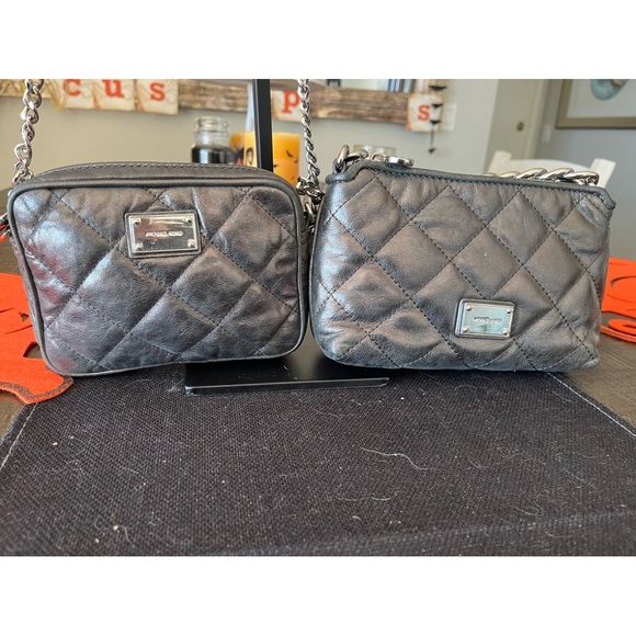 Rare Michael Kors crossbody and wristlet set - Picture 3 of 12